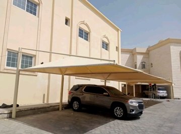 Pyramid Design Car Shade