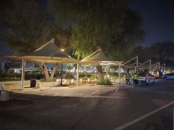 Umbrella Shades in UAE | Outdoor Umbrella Shade Solutions